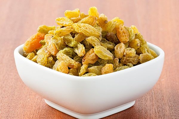 بازار عرضه کشمش آجیلی