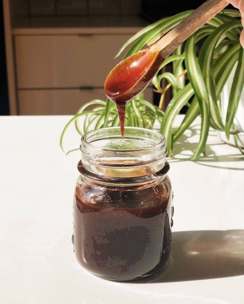 تصویر 1 از شیره خرمای صنعتی نخلینا + تولید انبوه با استاندارد جهانی