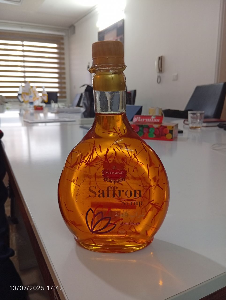 تصویر 1 از خرید حجم بالا شربت زعفران انواع طعم ها شرکت بازرگانی دشت ناز