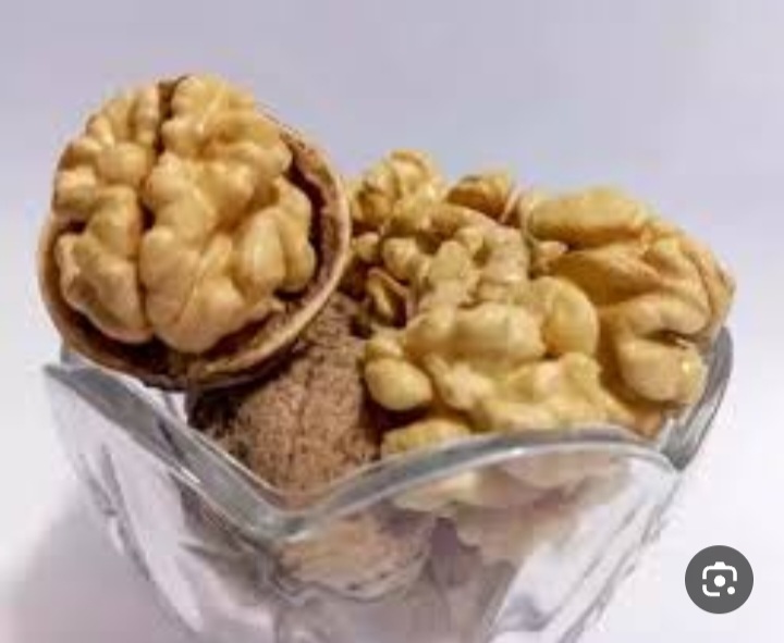 خرید عمده گردوی کاغذی ادرشهر + فروش عمده هوشمندانه