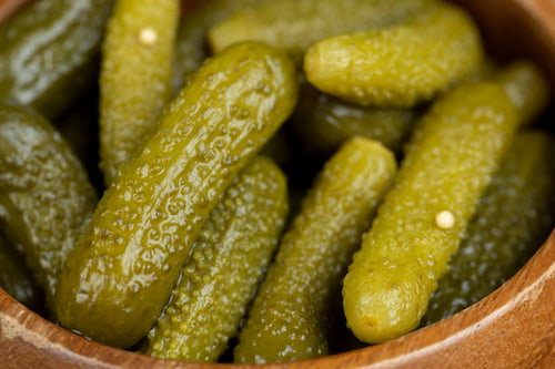 قیمت خرید خیارشور ارگانیک + فروش ویژه