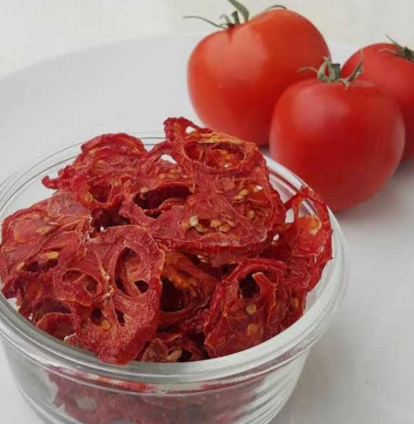 خرید گوجه خشک + قیمت فروش عمده