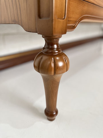 تصویر 3 از میز تلویزیون ترمووال سبک مینیمال ساده مناسب خانه‌ های کوچک و مدرن