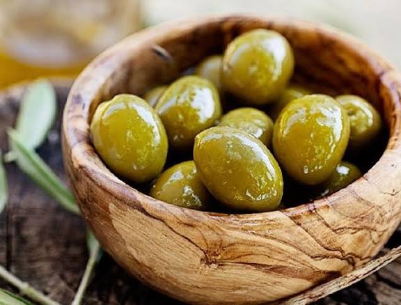 حلب ده کیلو خالص زیتون رویال + قیمت فروش ویژه