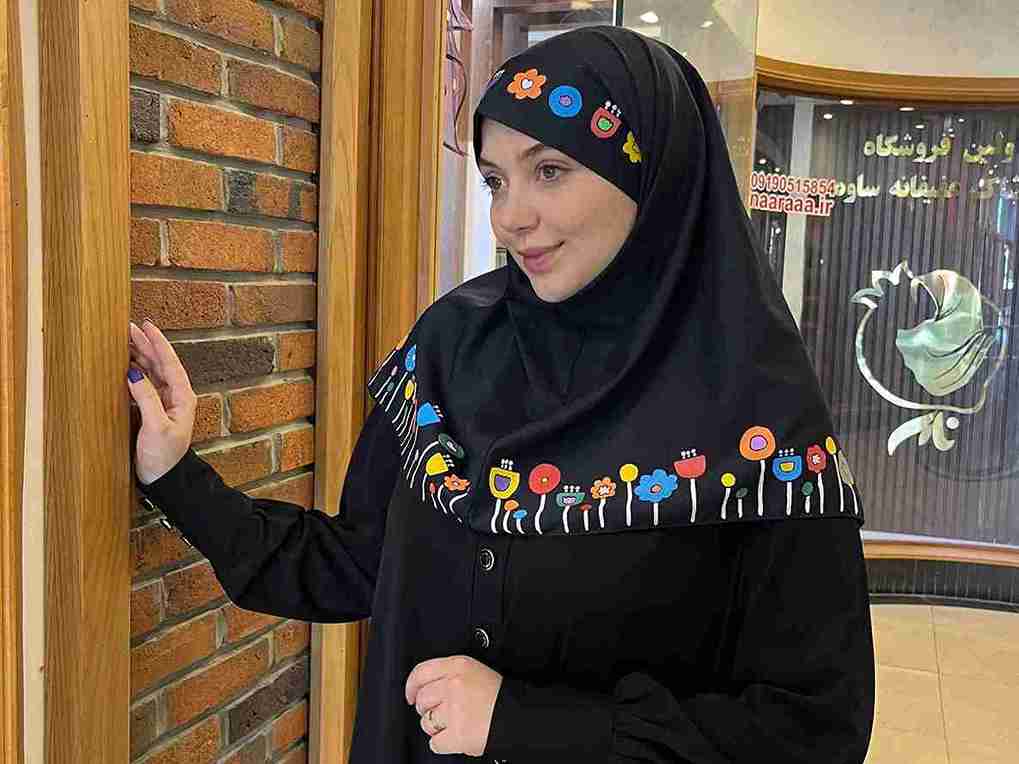 خرید و قیمت مقنعه نقاشی شده معلم + فروش عمده