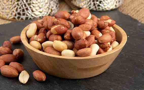 بادام زمینی مرغوب آستانه اشرفیه