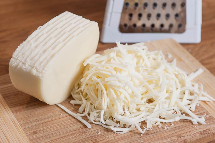 قیمت پنیر پیتزا رژیمی + خرید باور نکردنی