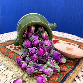 فروش عمده غنچه گل محمدی صادراتی با شرکت فولاد گل