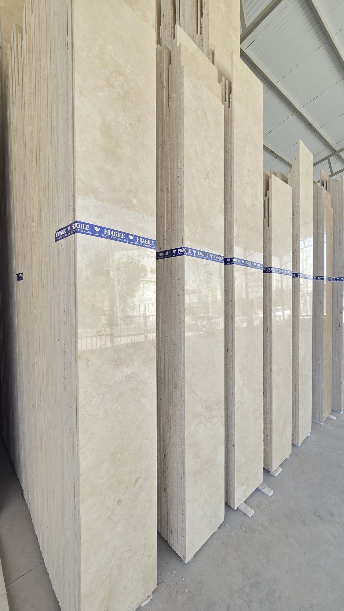 عرضه ویژه سنگ تراورتن + قیمت نهایی