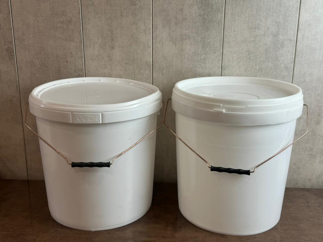 خرید سطل رنگ پلاستیکی + مزایای عالی