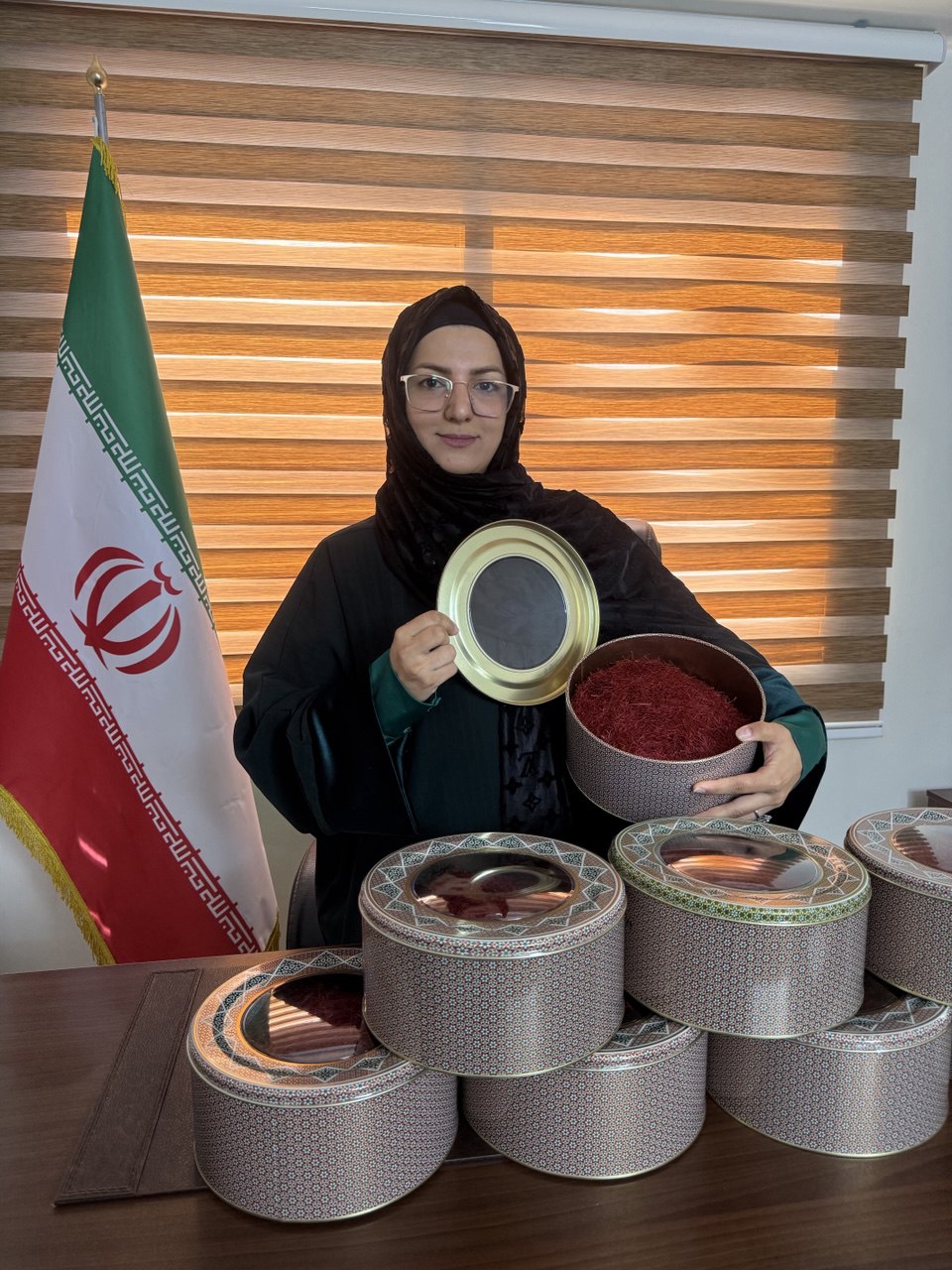 خرید تضمینی زعفران سوپر نگین امسالی قهرمان اکسپورت + با کیفیت صادراتی