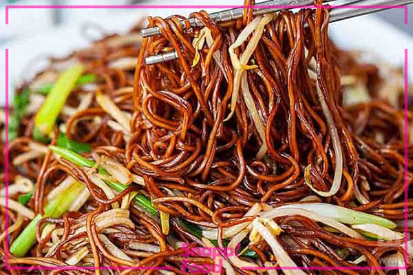 خرید نودل با طعم کیمچی؛ ترکیبی اصیل از طعم کره‌ ای و نودل آسیایی + قیمت فروش استثنایی