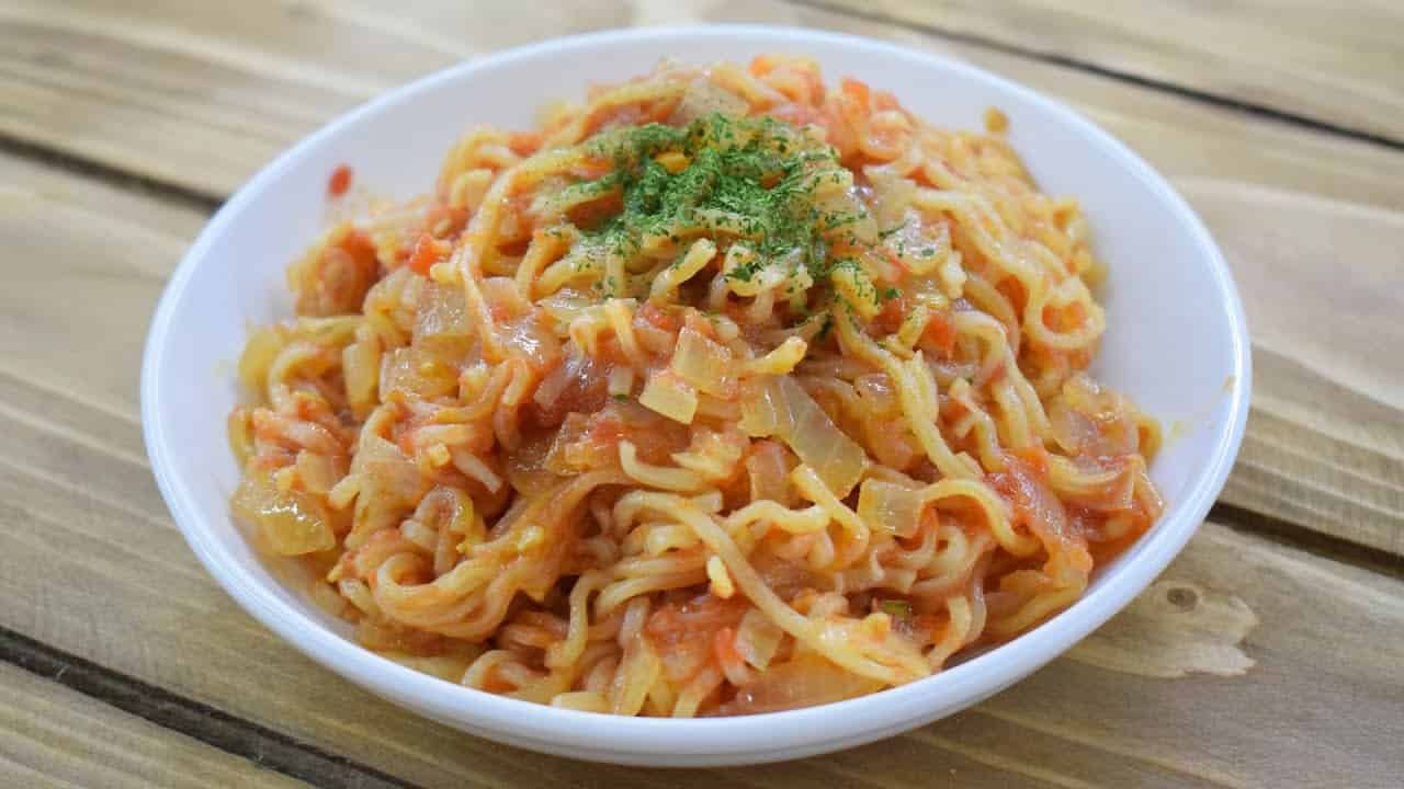 قیمت خرید نودل با طعم کاری با فروش عمده