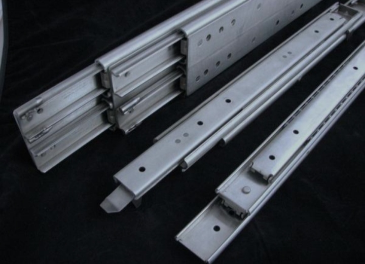 فروش فوق العاده ریل ساچمه ای کشو