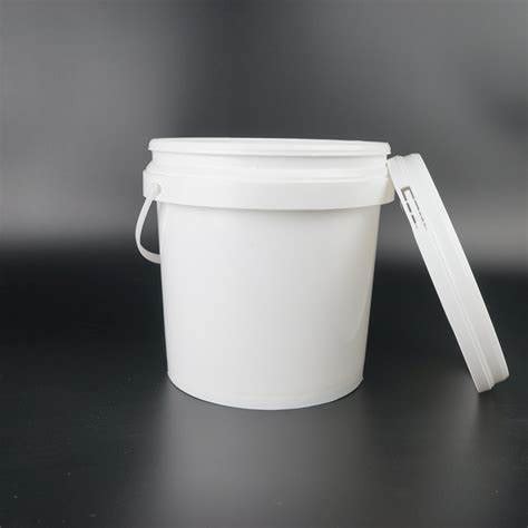 خرید سطل پلاستیکی با دوام و سبک + ارسال به سراسر کشور