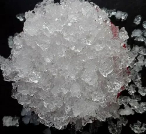کاهش نیاز به آبیاری با استفاده از هیدروژل در کشاورزی