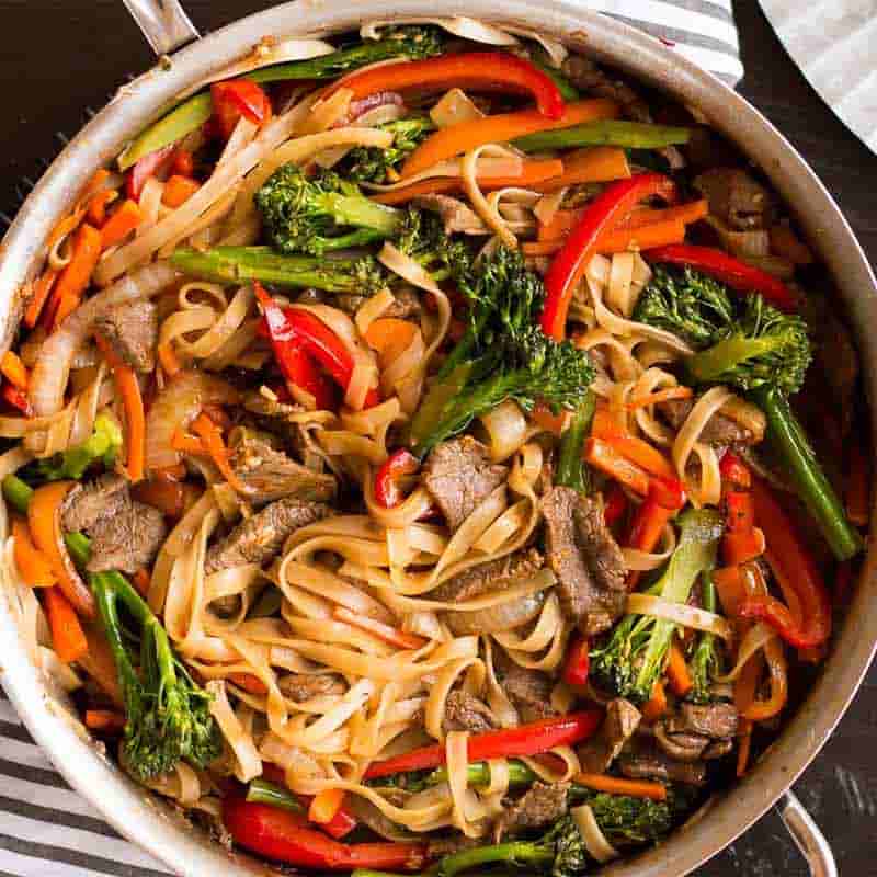 فروش نودل مرغ و قارچ + خرید به صرفه