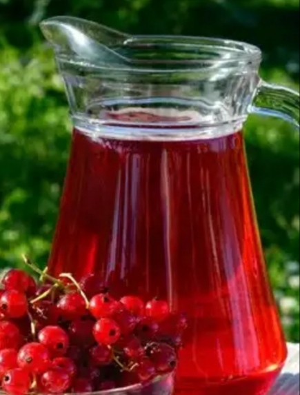 فروش ارزان ترین آب زرشک از زرشک تازه بیرجند
