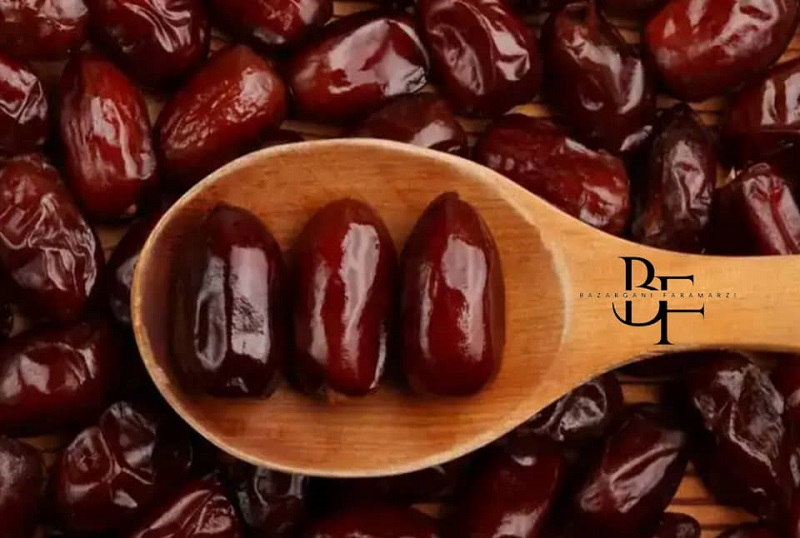 مرکز تامین خرید خرمای کلوته جیرفت + کیفیت صادراتی تضمین شده