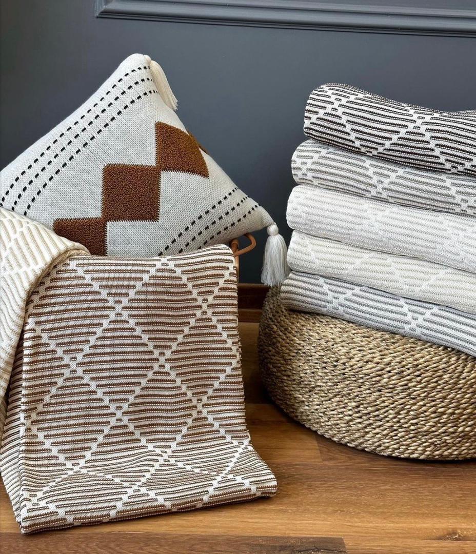 تصویر 2 از قیمت خرید شال مبل پتویی بافتنی مشهد + فروش عمده