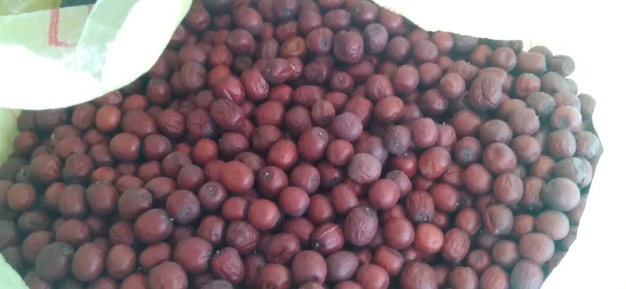 عناب لطیف و خوشمزه