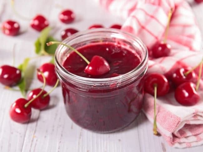 خرید مربا گیلاس + قیمت فروش استثنایی (شیشه۶۰۰گرمی)