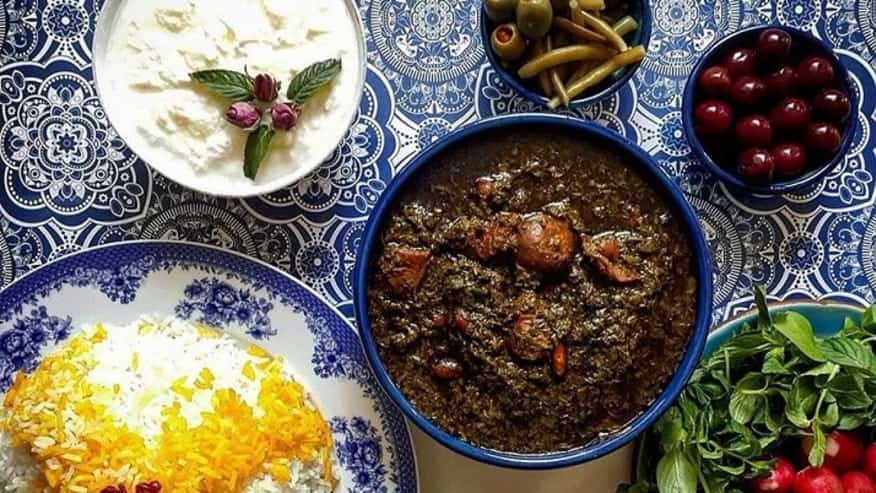 فروش کنسرو قورمه سبزی بدون گوشت ۵۰۰ گرم + با ضمانت قیمت