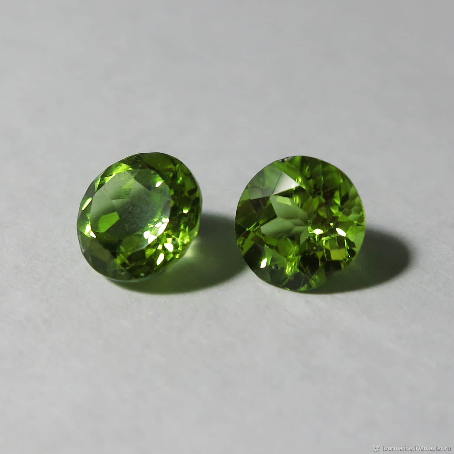 تصویر 1 از خرید نگین زبرجد آفریقا + قیمت فروش استثنایی