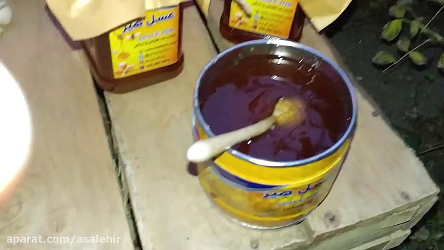 خرید عمده انواع عسل عناب با قیمت ویژه