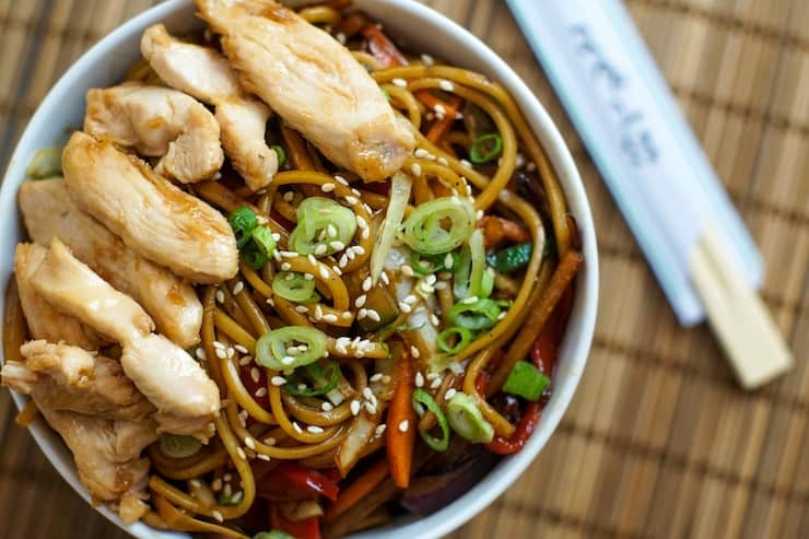 تصویر 1 از قیمت خرید نودل مرغ ترش با فروش عمده