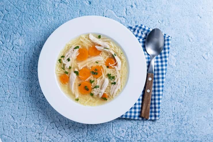 خرید سوپ نیمه آمده مرغ + قیمت فروش استثنایی