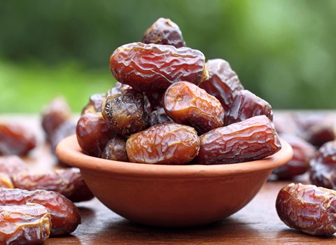 قیمت خرید خرما پیارم با کیفیت + فروش عمده