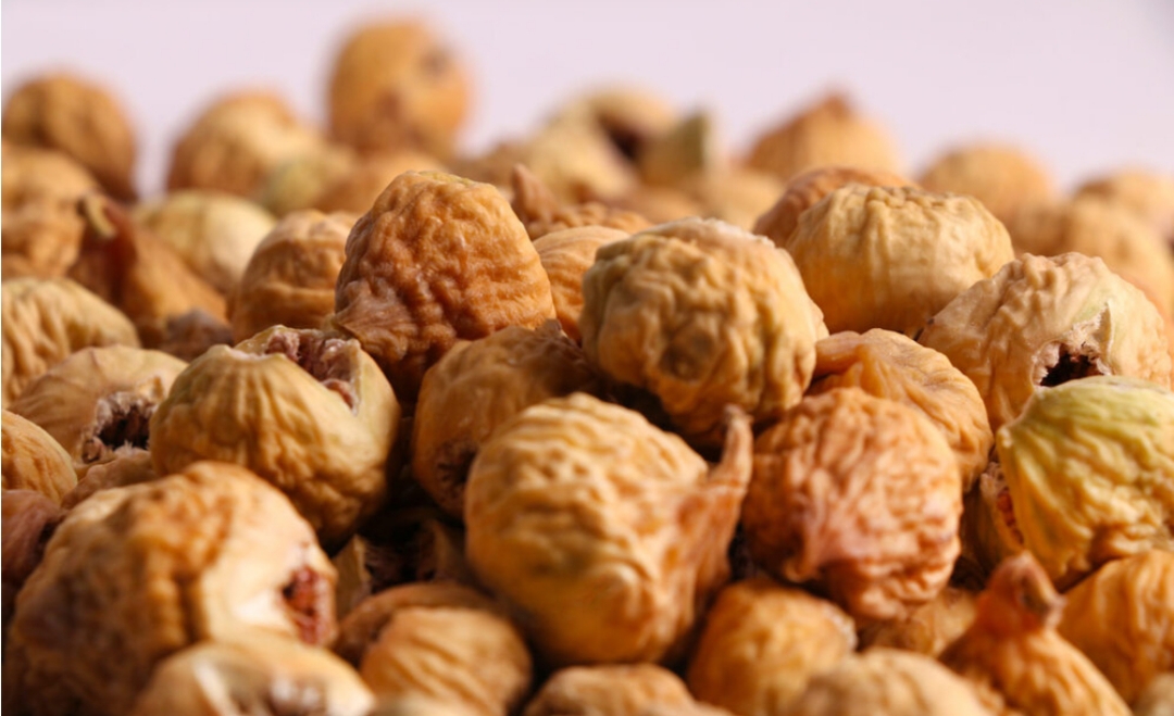 فروش بهترین انجیر خشک با رنگ معمولی + قیمت با صرفه