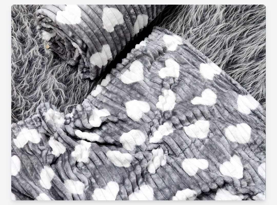 تصویر 1 از پخش عمده و قیمت ارزان و با کیفیت پتو پلیسه قلبی تک نفره