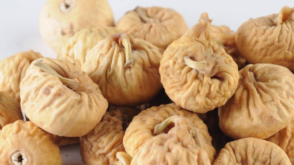 فروش ویژه بهترین انجیر درشت و سفید استهبان + قیمت به صرفه