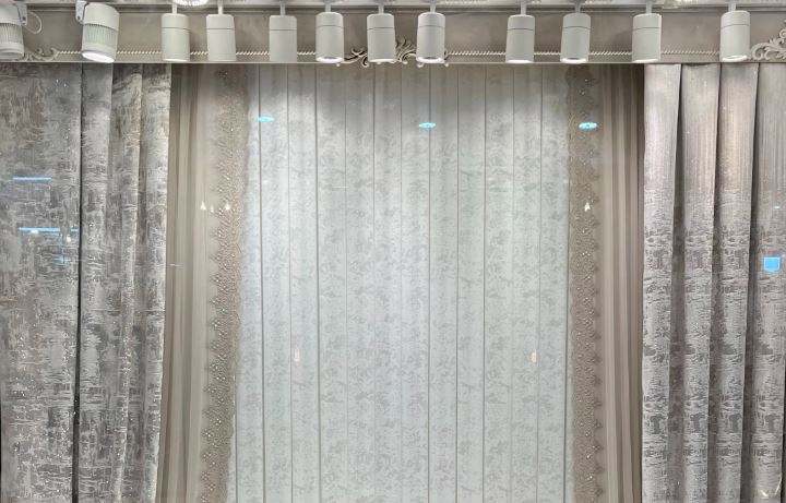 خرید پارچه پرده ای حریر پتینه