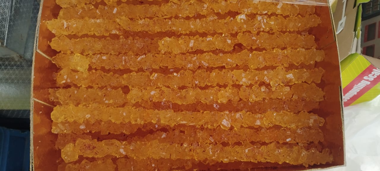 تصویر 1 از خرید عمده نبات شاخه مخصوص زعفرانی