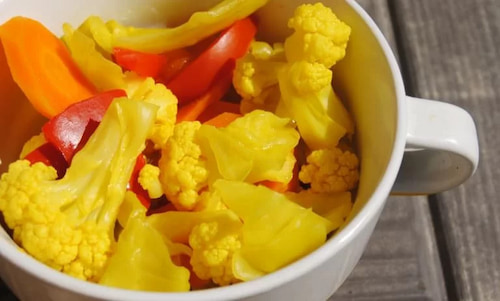 قیمت روز ترشی مخلوط کامروز