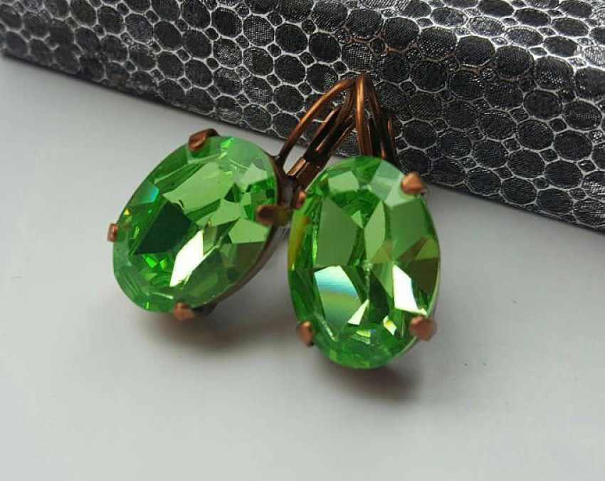 خرید گوشواره گارنت سبز + قیمت عالی با کیفیت