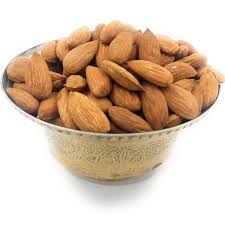 فروش بادام درختی تازه با بسته‌ بندی بهداشتی + ارسال به سراسر ایران