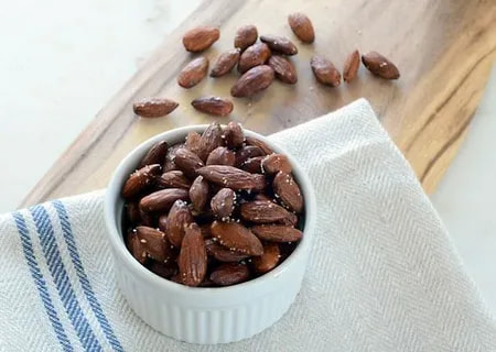 قیمت و خرید بادام درختی نمکی + فروش ارزان