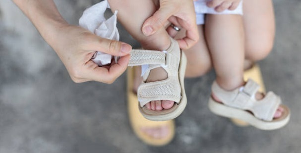 تصویر 2 از قیمت خرید صندل اسپرت پسرانه با فروش عمده