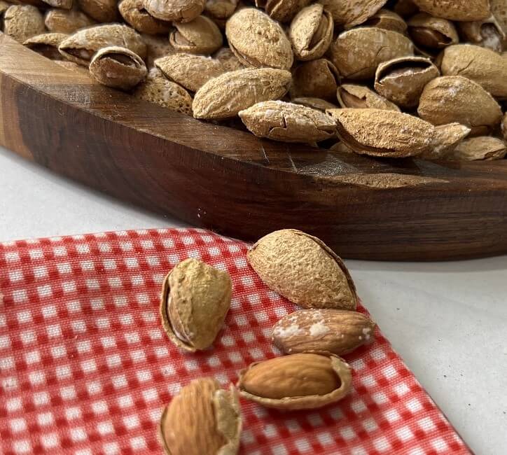 قیمت خرید بادام با پوست با فروش عمده