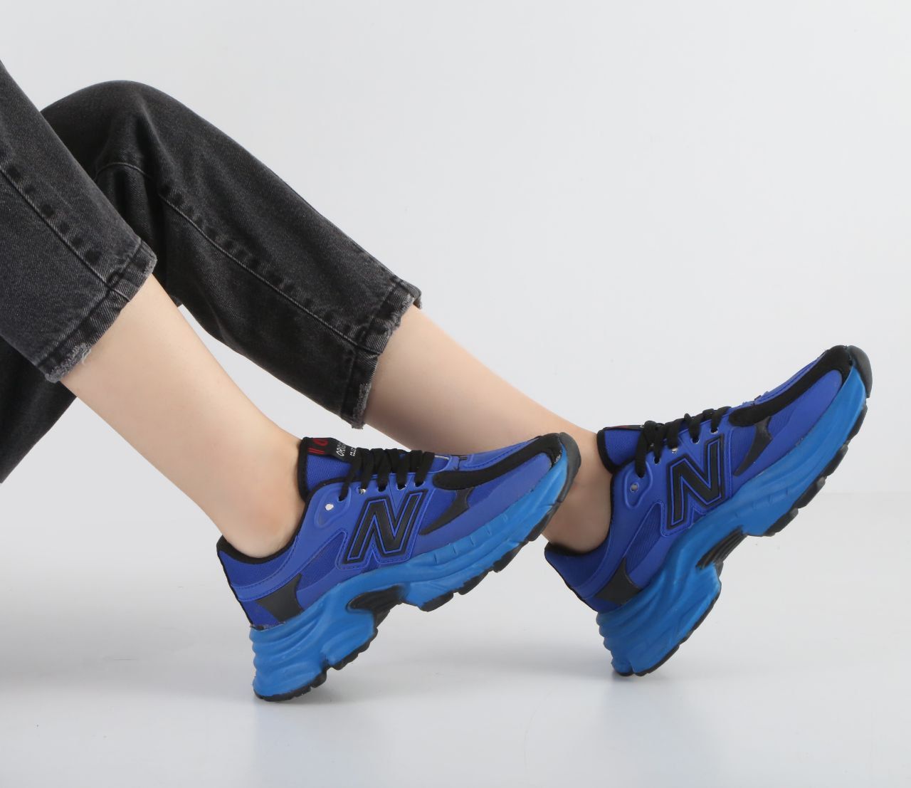 کفش نیو بالانس دو رنگ زنانه