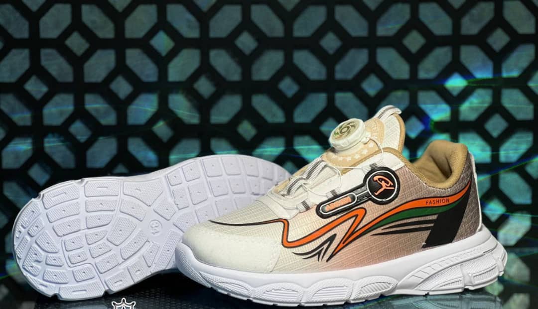 کتانی مدرسه با کیفیت