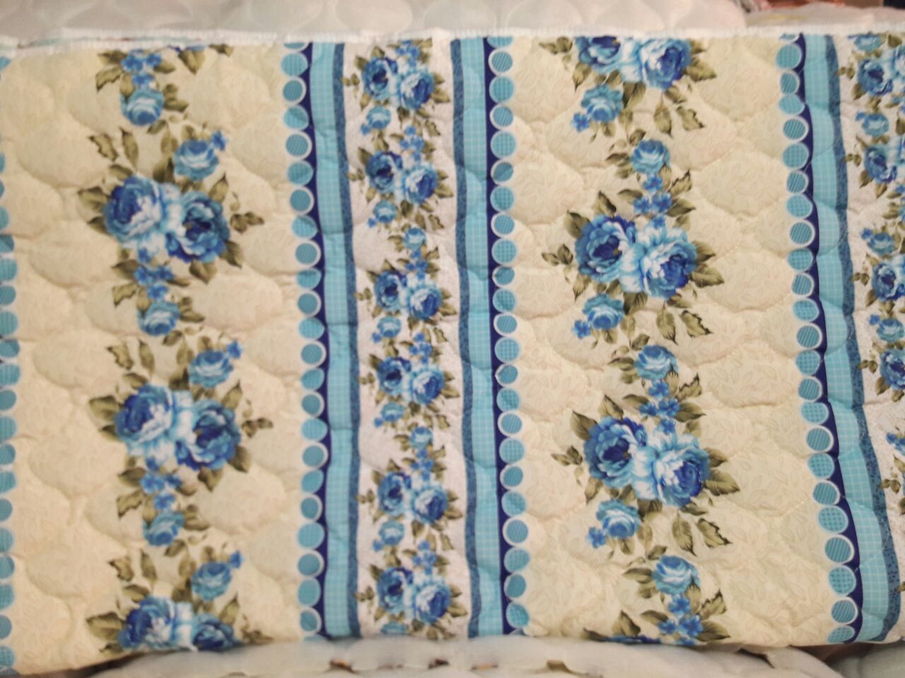 خرید تشک به صورت عمده مدل مسافرتی