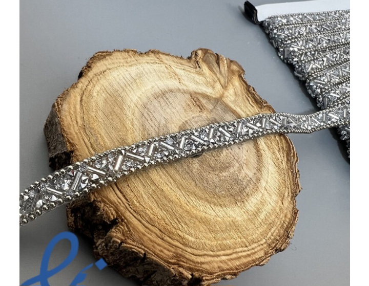 تصویر 3 از فروش انواع  نوار یراق های شیک + عمده