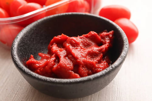 خرید رب گوجه فرنگی خانگی + قیمت فروش استثنایی