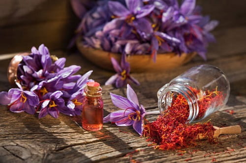 قیمت خرید زعفران فله ای صادراتی با فروش عمده