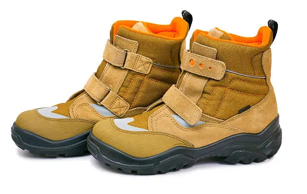 فروش کفش ایمنی عایق سرما و قیمت خرید به صرفه